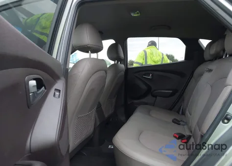 2015 Hyundai Tucson Gls z USA, uszkodzony, nr VIN KM8JT3AF0FU108387